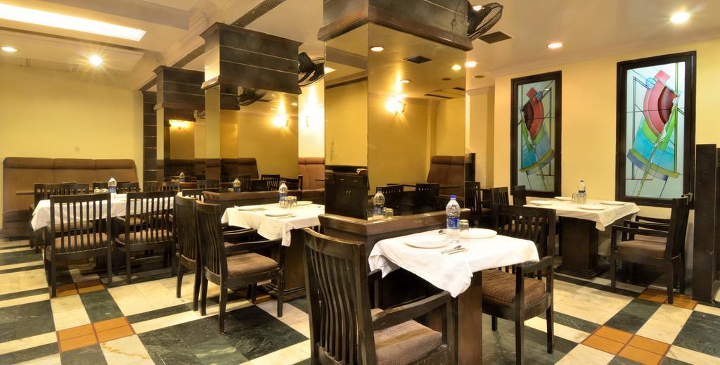أمريتسار Hotel Roopa International المظهر الخارجي الصورة